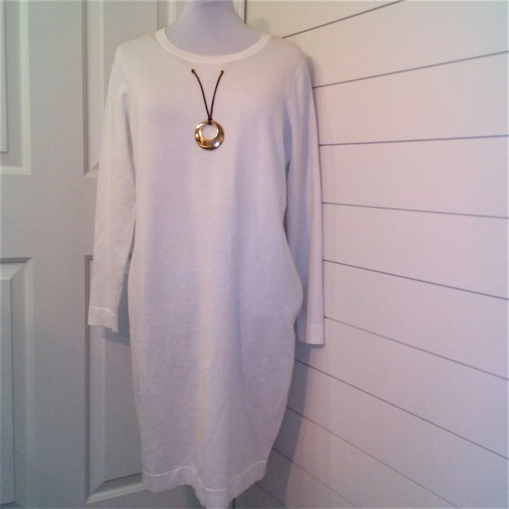 NEW‎ Sweater Dress White Long Sleeve Detachable Necklace